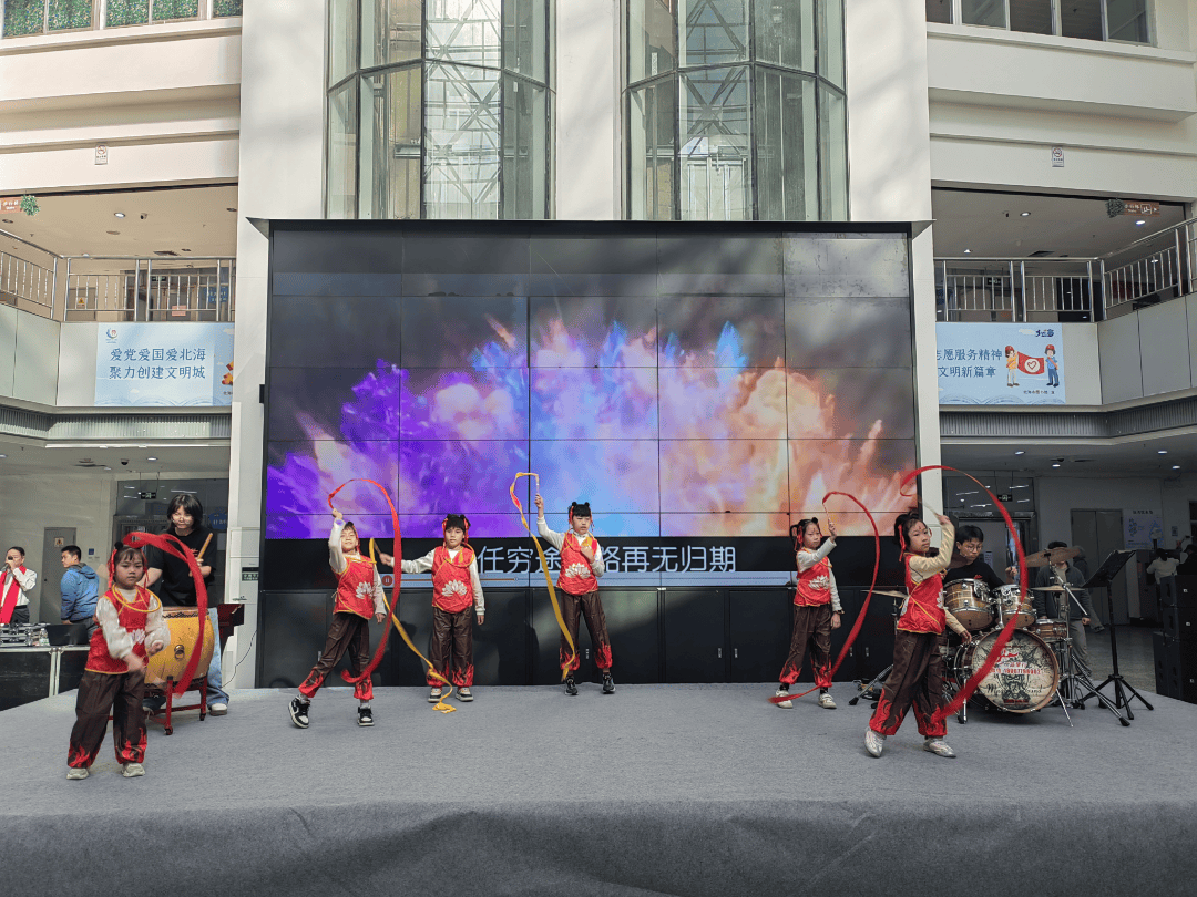 0周年暨《大众电影》创刊75周年系列阅读推广活动在市图书馆隆重举办麻将胡了试玩活动回顾丨书中光影・纸间岁月——庆祝中国电影诞生12(图3)