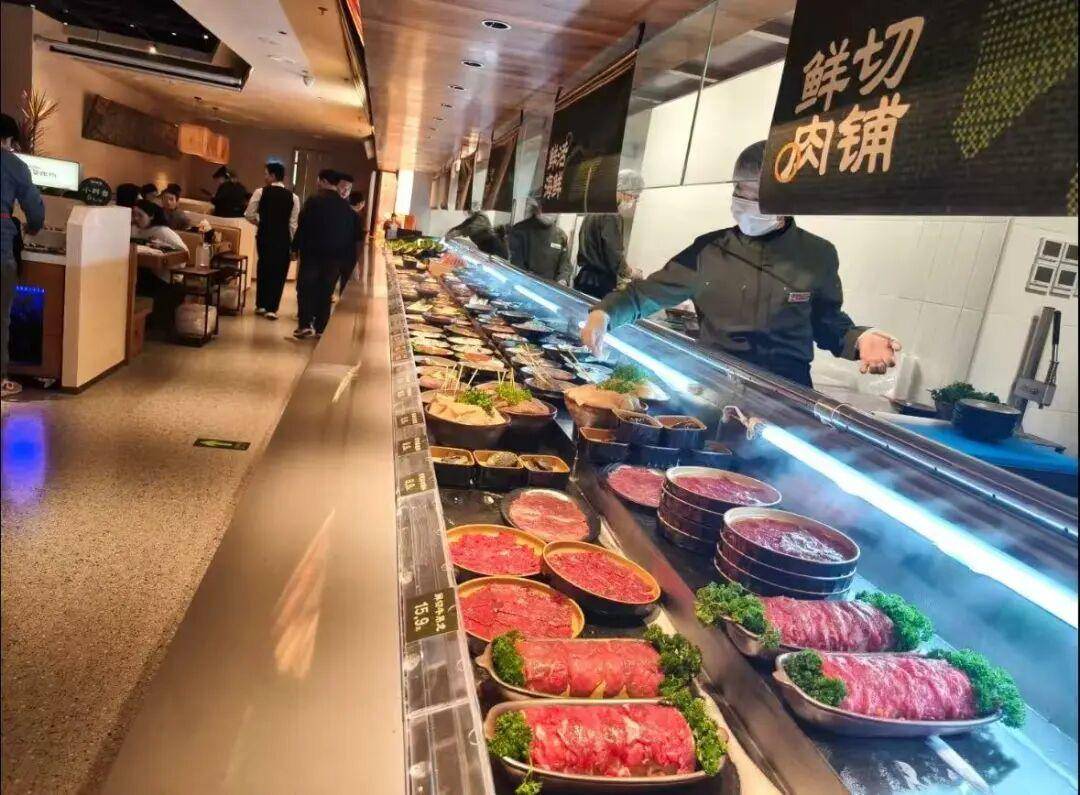 ；海底捞旗下品牌苗师兄鲜货排档火锅全国首店开业麻将胡了2试玩